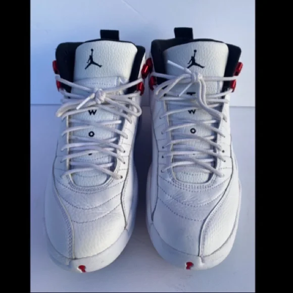 Jordan 12 Retro  display picture 1